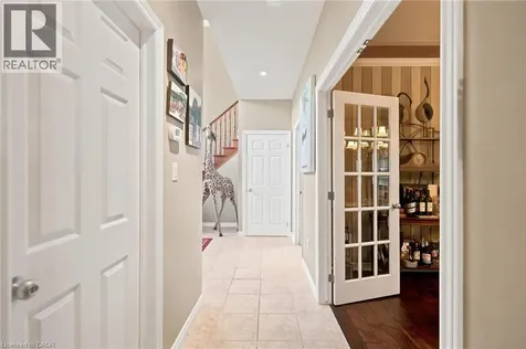 207 Valridge Drive Ancaster ON L9G 4Y4