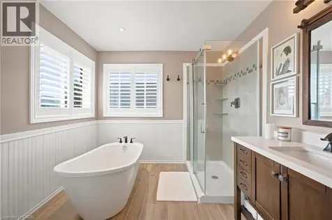 207 Valridge Drive Ancaster ON L9G 4Y4