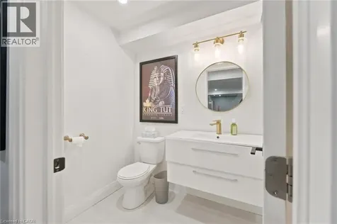 207 Valridge Drive Ancaster ON L9G 4Y4