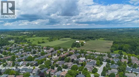 207 Valridge Drive Ancaster ON L9G 4Y4