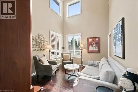 207 Valridge Drive Ancaster ON L9G 4Y4