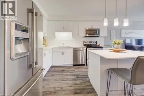 42 West Acres Crescent Kitchener ON N2N 3G8