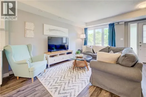 42 West Acres Crescent Kitchener ON N2N 3G8