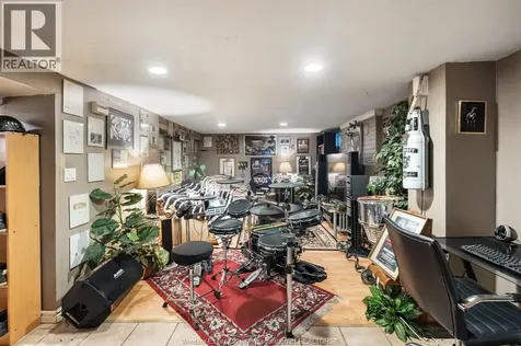 1441 Riverside Drive East Windsor ON N9A 2T9