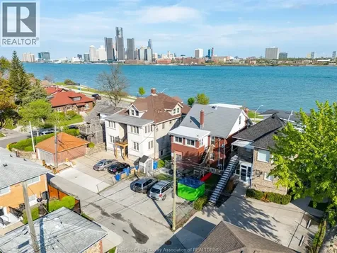 1441 Riverside Drive East Windsor ON N9A 2T9