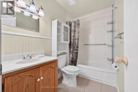 110 Glamorgan Drive Ottawa ON K2L 1R4