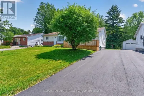 110 Glamorgan Drive Ottawa ON K2L 1R4