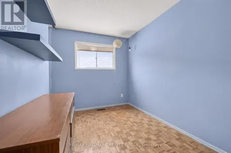 110 Glamorgan Drive Ottawa ON K2L 1R4