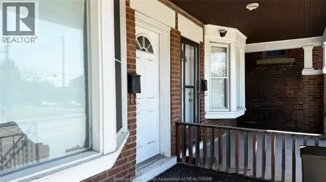 1424 Wyandotte Street West Windsor ON N9B 1H4