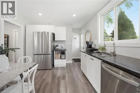 47 Brucedale Avenue East Hamilton ON L9A 1N1