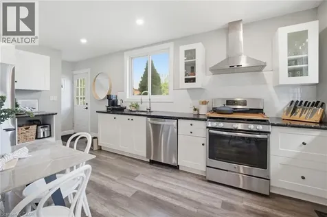 47 Brucedale Avenue East Hamilton ON L9A 1N1