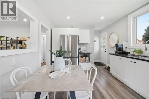 47 Brucedale Avenue East Hamilton ON L9A 1N1