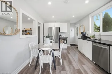 47 Brucedale Avenue East Hamilton ON L9A 1N1