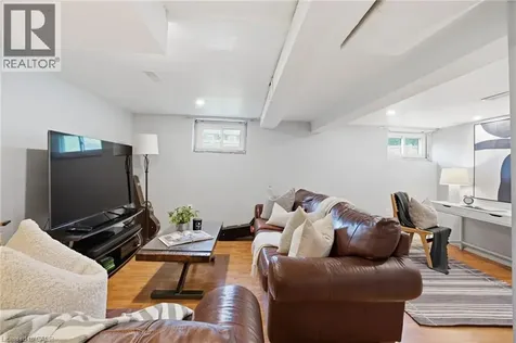 47 Brucedale Avenue East Hamilton ON L9A 1N1