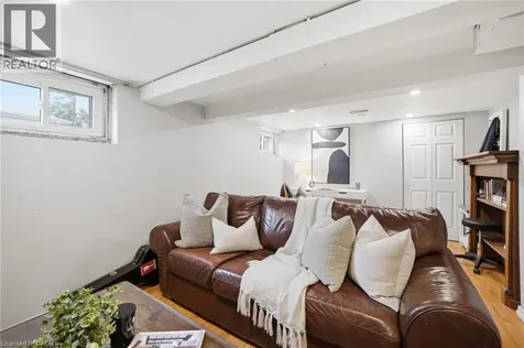 47 Brucedale Avenue East Hamilton ON L9A 1N1