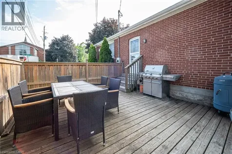 47 Brucedale Avenue East Hamilton ON L9A 1N1