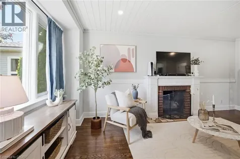 47 Brucedale Avenue East Hamilton ON L9A 1N1