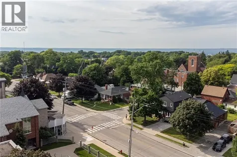47 Brucedale Avenue East Hamilton ON L9A 1N1