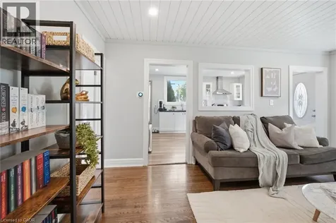 47 Brucedale Avenue East Hamilton ON L9A 1N1