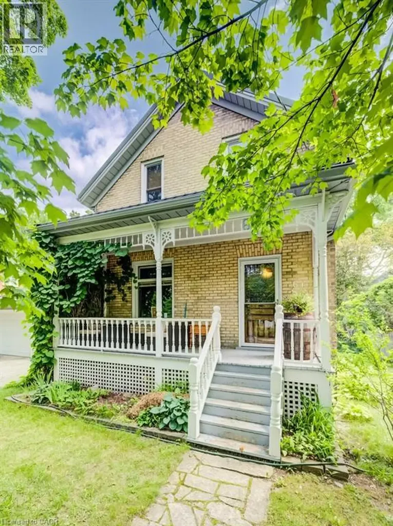 6 Tweed Street Waterloo ON N2J 3E2
