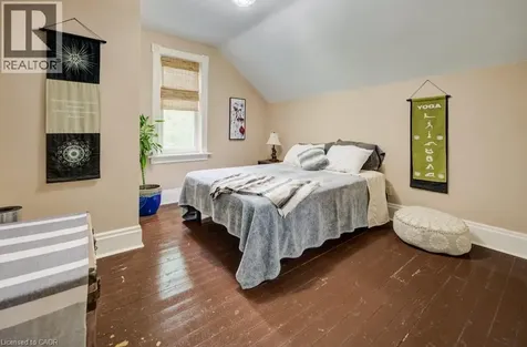 6 Tweed Street Waterloo ON N2J 3E2