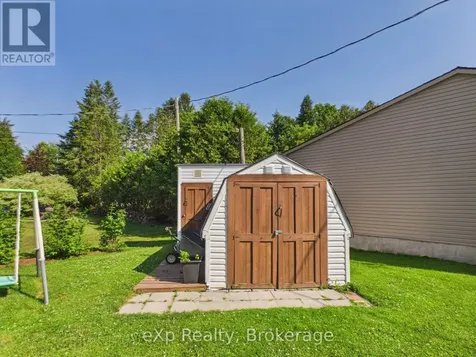 401 Prince Street Brockton ON N0G 2V0