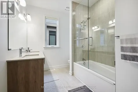 23 Peony Lane Ottawa ON K4M 0M3