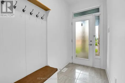23 Peony Lane Ottawa ON K4M 0M3