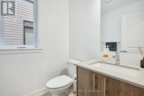 23 Peony Lane Ottawa ON K4M 0M3