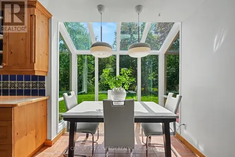 105 Ironwood Court Ottawa ON K0A 1T0