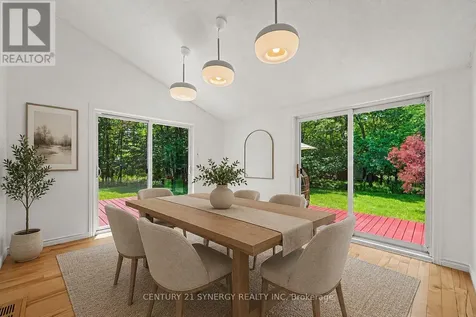 105 Ironwood Court Ottawa ON K0A 1T0