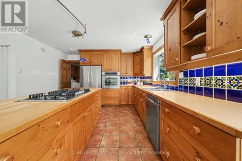 105 Ironwood Court Ottawa ON K0A 1T0