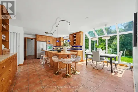 105 Ironwood Court Ottawa ON K0A 1T0