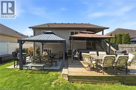 202 Wellbrook Boulevard Welland ON L3C 7M9