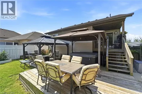 202 Wellbrook Boulevard Welland ON L3C 7M9