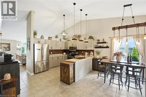 202 Wellbrook Boulevard Welland ON L3C 7M9