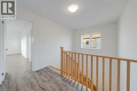 52 Explorer Way Thorold ON L2V 0K3