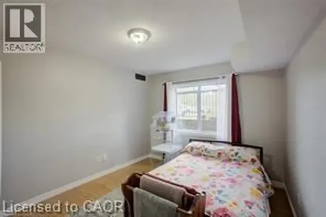 15 Hofstetter Avenue Kitchener ON N2A 3Z7