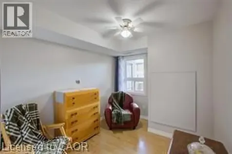 15 Hofstetter Avenue Kitchener ON N2A 3Z7