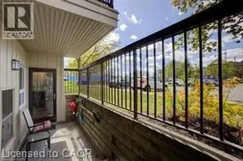 15 Hofstetter Avenue Kitchener ON N2A 3Z7