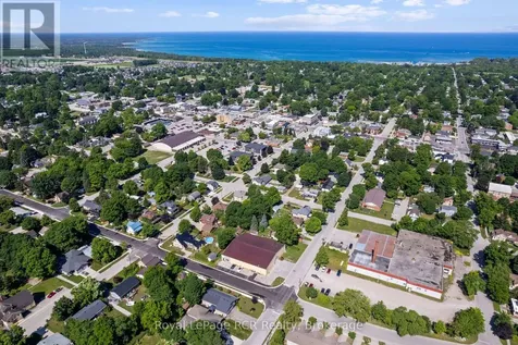 724 Elgin Street Saugeen Shores ON N0H 2C0