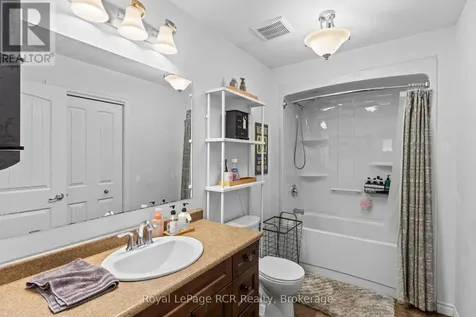 724 Elgin Street Saugeen Shores ON N0H 2C0