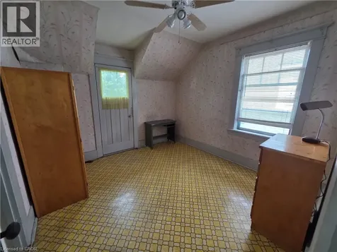 20 Fairview Avenue Kitchener ON N2H 3E8