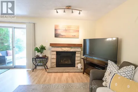 440 Oxbow Crescent West Collingwood ON L9Y 5B4