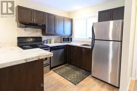 440 Oxbow Crescent West Collingwood ON L9Y 5B4