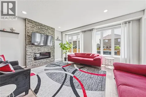 8776 Dogwood Crescent Niagara Falls ON L2H 0L1