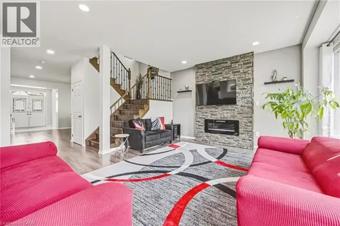 8776 Dogwood Crescent Niagara Falls ON L2H 0L1