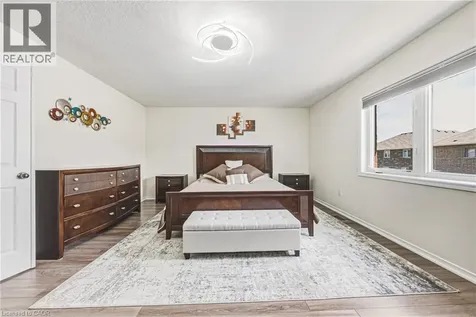 8776 Dogwood Crescent Niagara Falls ON L2H 0L1