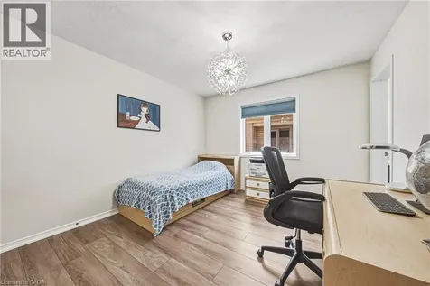8776 Dogwood Crescent Niagara Falls ON L2H 0L1