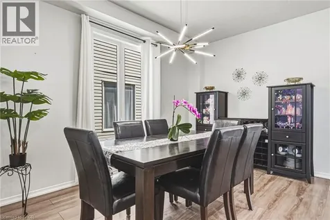 8776 Dogwood Crescent Niagara Falls ON L2H 0L1